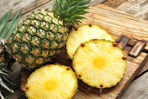Image of Local Pineapple (sold per piece) from Supplybunny.com
