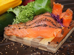 Image of Bonfisken Smoked Salmon Presliced Black Pepper Skin Off 1kg/pack (sold per pack) from Supplybunny.com