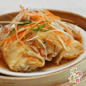 Image of Beancurd Skin with Black Fungus & Chicken Rolls 20pcs/pack (sold per pack) 炸鲜竹卷 from Supplybunny.com
