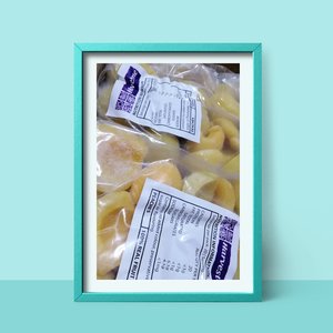 Image of Harvestime IQF Peach Halves Grade A 1kg/pack from Supplybunny.com