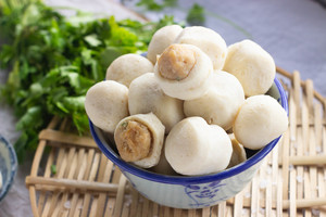 Image of Fuzhou Fishball (22pcs± x 400g) (sold per pack) 福州鱼丸 from Supplybunny.com