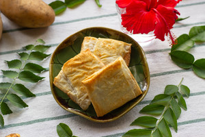 Image of Chicken Murtabak 9pcs (sold per pack) 鸡肉煎饼 Murtabak Ayam from Supplybunny.com