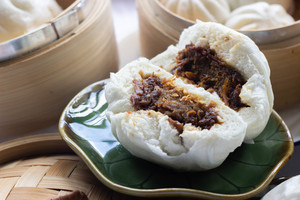 Image of BBQ Pau (Big) 6pcs (sold per pack) 大烤肉包 from Supplybunny.com