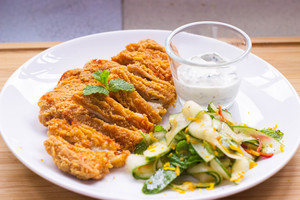 Image of Crispy Chicken Katsu (10pcs x 1pack) (sold per pack) 酥炸鸡排 Ayam Katsu Rangup from Supplybunny.com