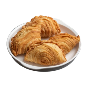 Image of Potato Curry Puff Berpusing 10pcs (sold per pack) 土豆咖喱角 Karipap Kentang from Supplybunny.com