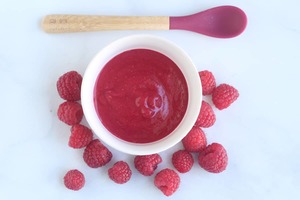 Image of Puree Raspberry 1kg/tray from Supplybunny.com