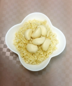 Image of Chopped White Garlic - 1kg/pack (sold per pack) from Supplybunny.com