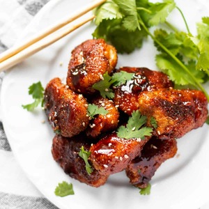 Image of Chicken Garlic 110g [12pc x 6 pack] (sold per carton) from Supplybunny.com